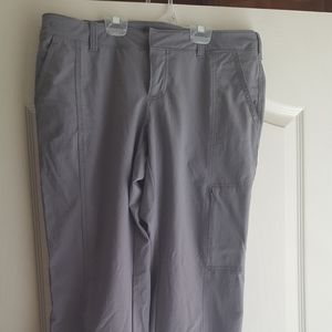 Athleta nylon crop pant